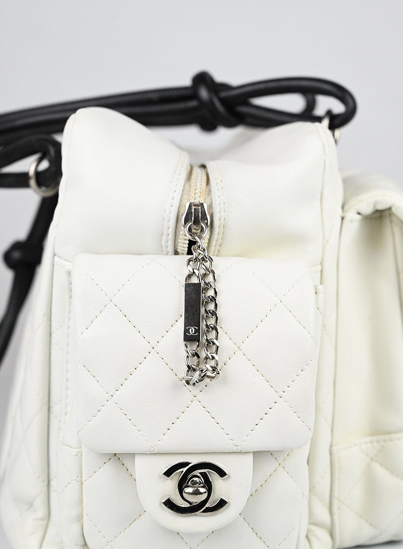 Chanel Borsa Cambon 2004 in pelle bianca -  lesleyluxuryvintage
