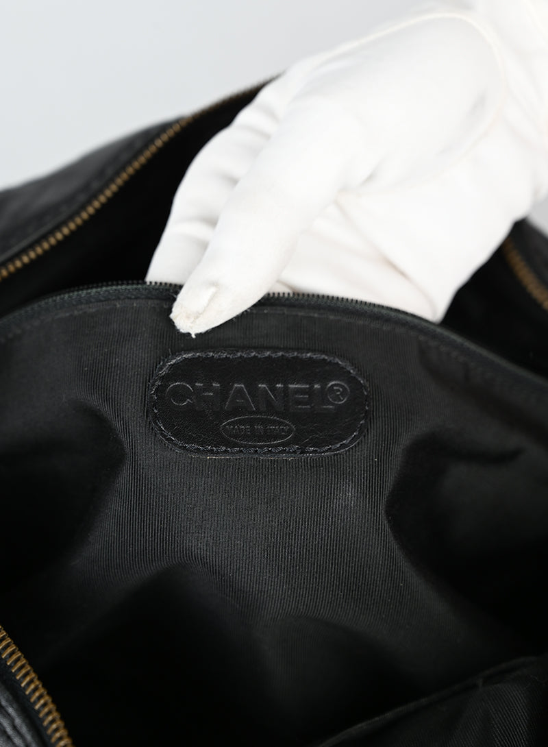 Chanel Borsa Wild Stitch in pelle nera