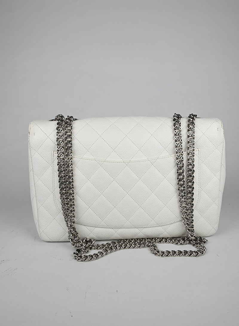 Chanel Borsa Jumbo in pelle Caviar bianca