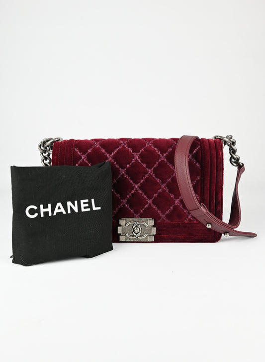 Chanel Borsa Boy in velluto burgundy