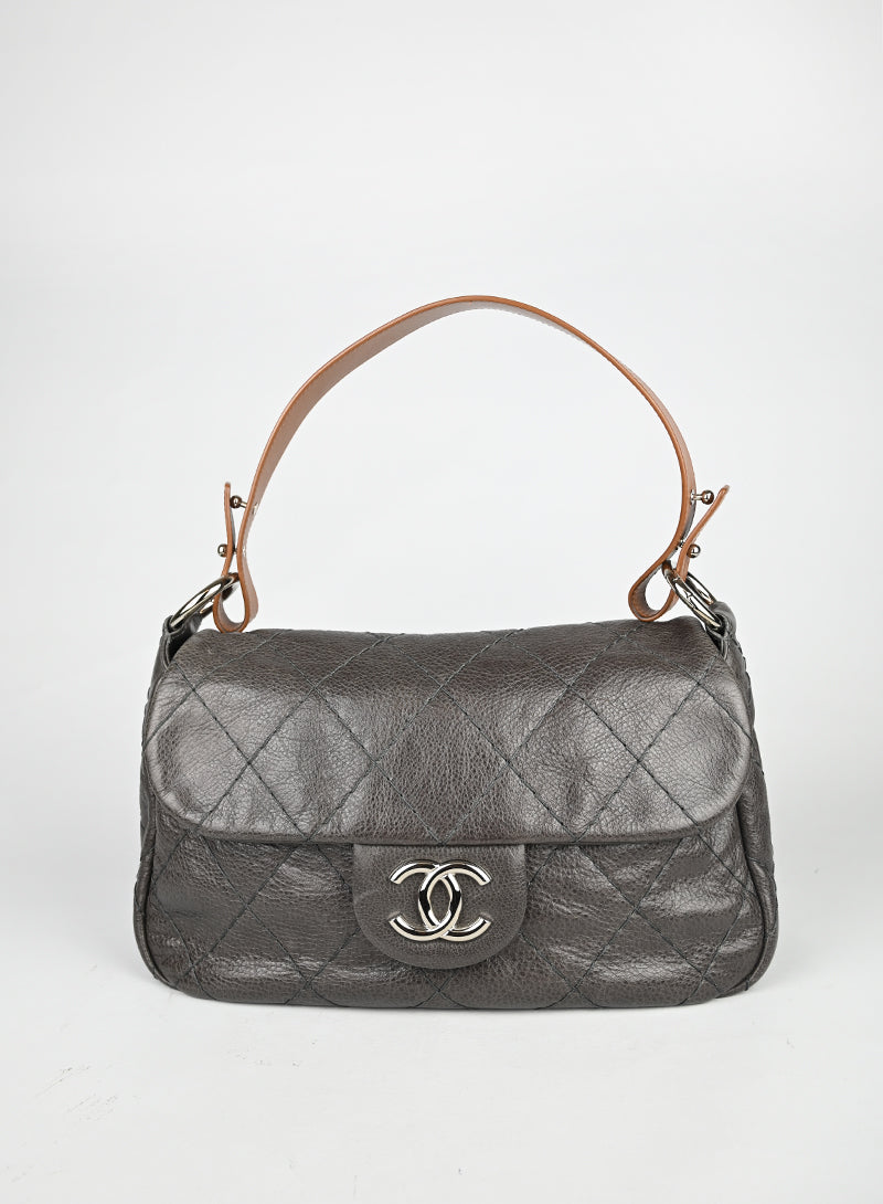 Chanel Borsa in pelle marrone