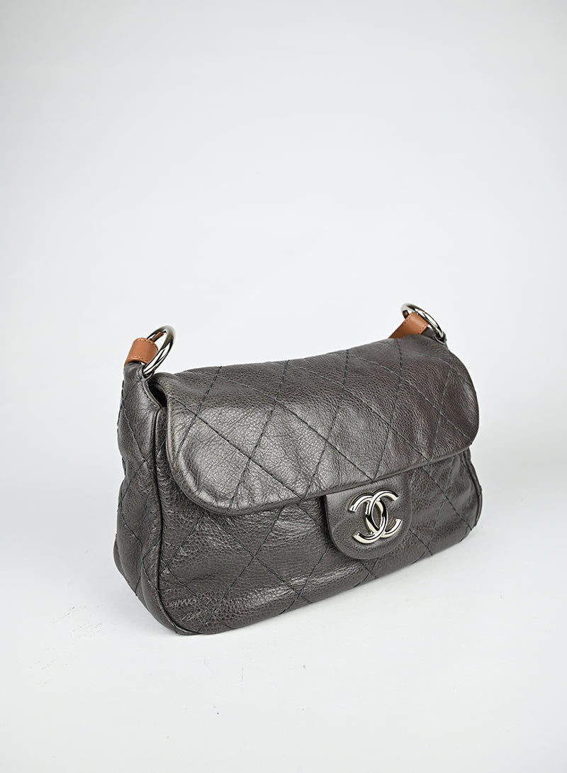 Chanel Borsa in pelle marrone