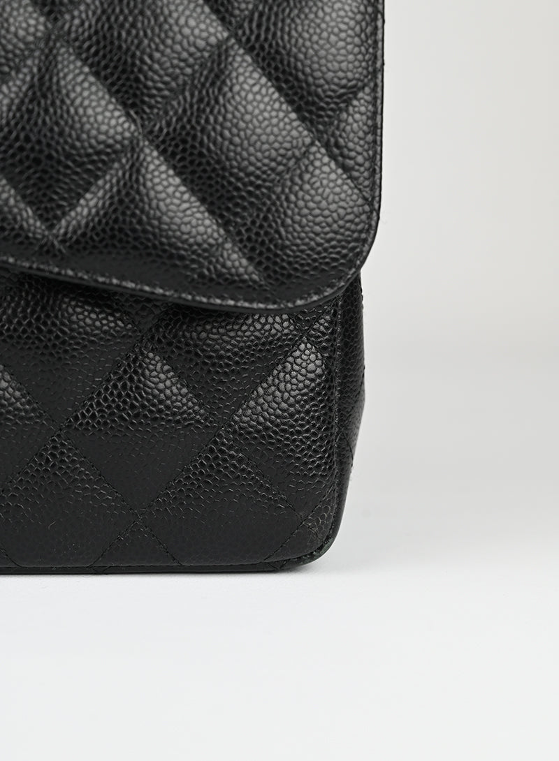 Chanel Borsa Jumbo in pelle Caviar nera