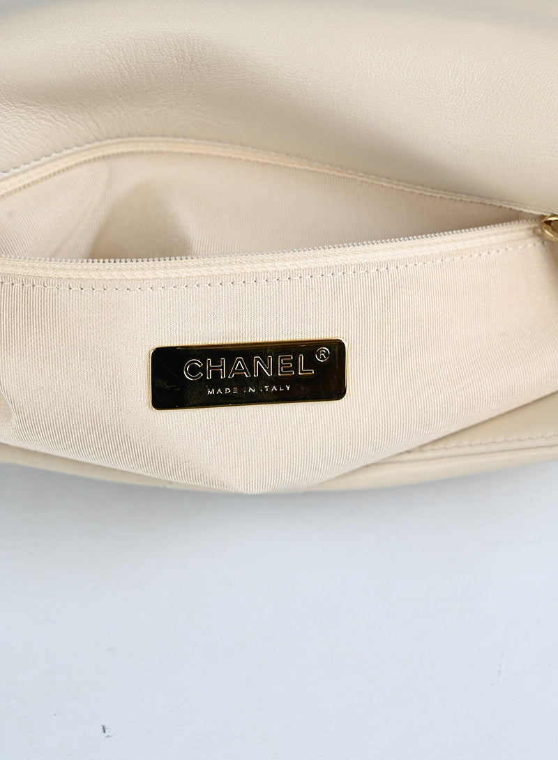 Chanel Borsa 19 in pelle panna