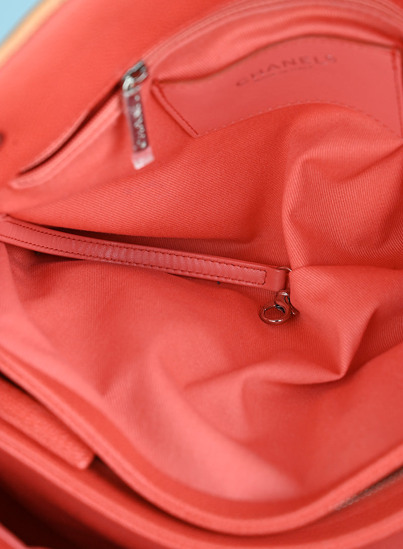 Chanel Borsa in pelle quilted rosa salmone