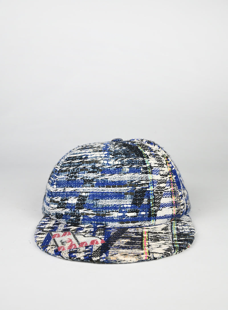 Chanel Cappello Tessuto Bouclé Azzurro e Bianco