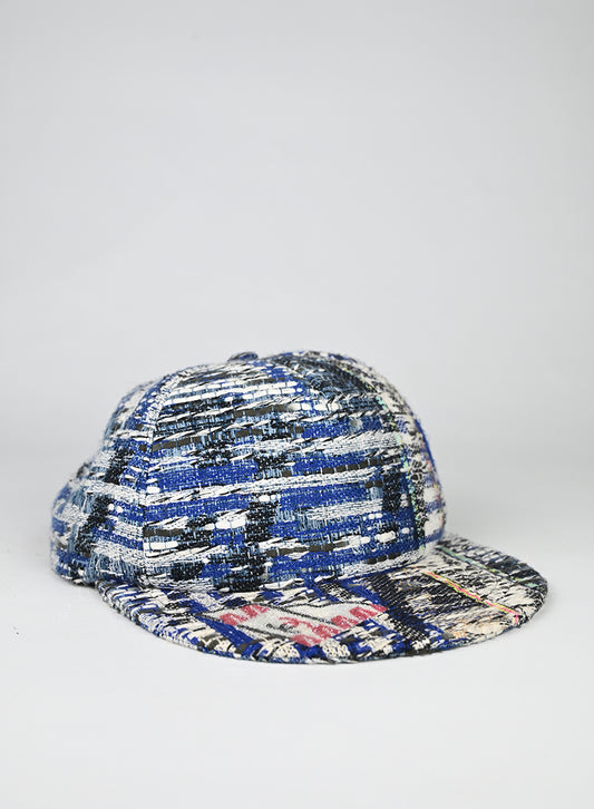 Chanel Cappello Tessuto Bouclé Azzurro e Bianco