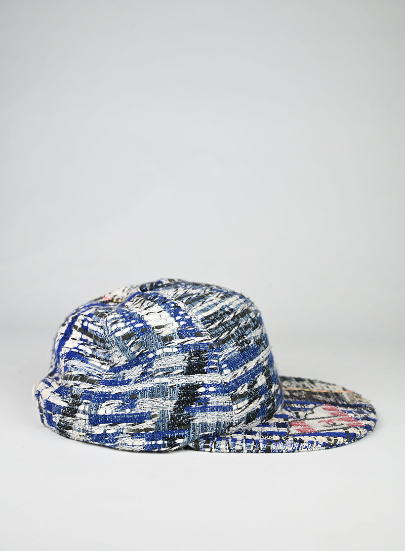 Chanel Cappello Tessuto Bouclé Azzurro e Bianco