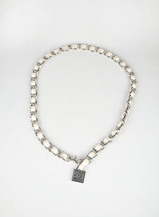 Chanel Cintura Bianca -  lesleyluxuryvintage