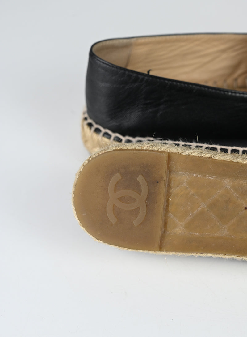 Chanel Espadrillas in pelle nere - N. 37