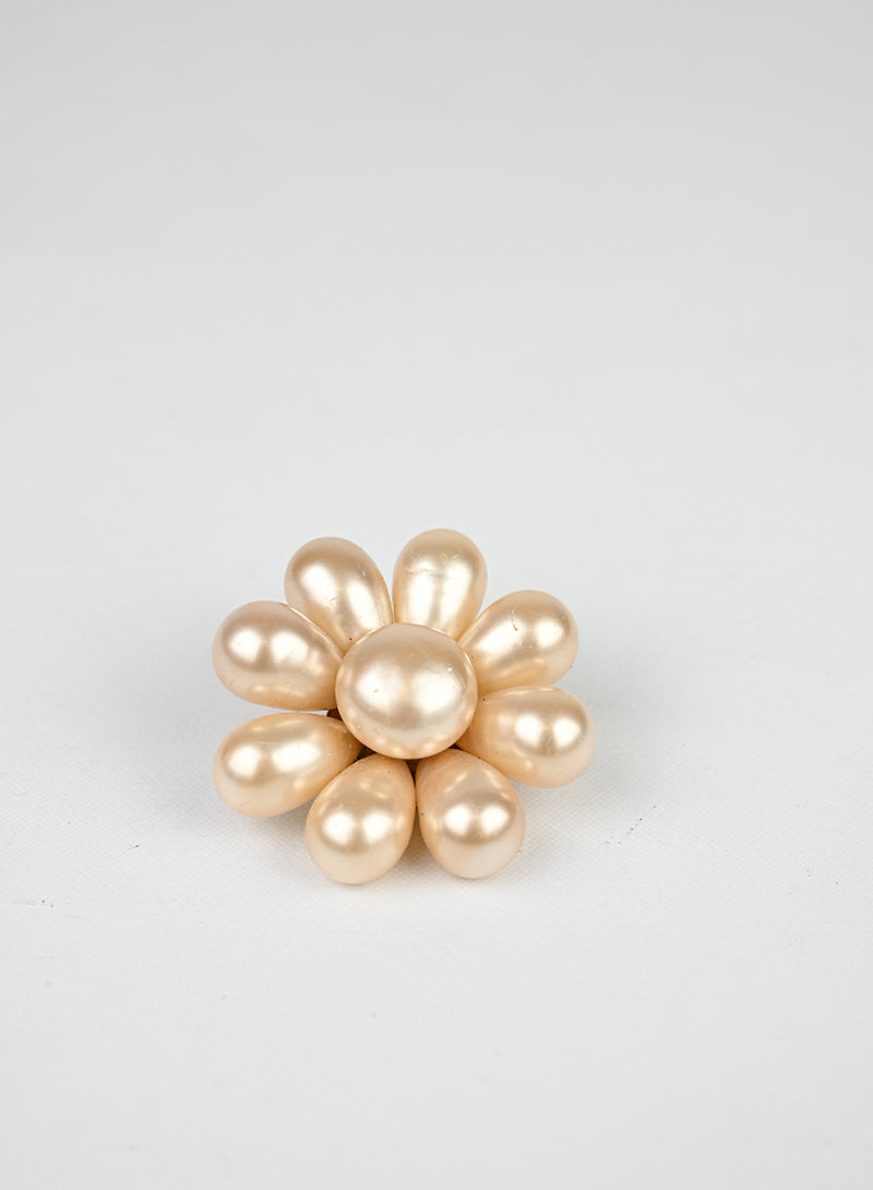 Chanel Orecchini fiore e perle