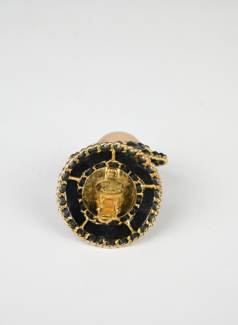Chanel Orecchini con perla