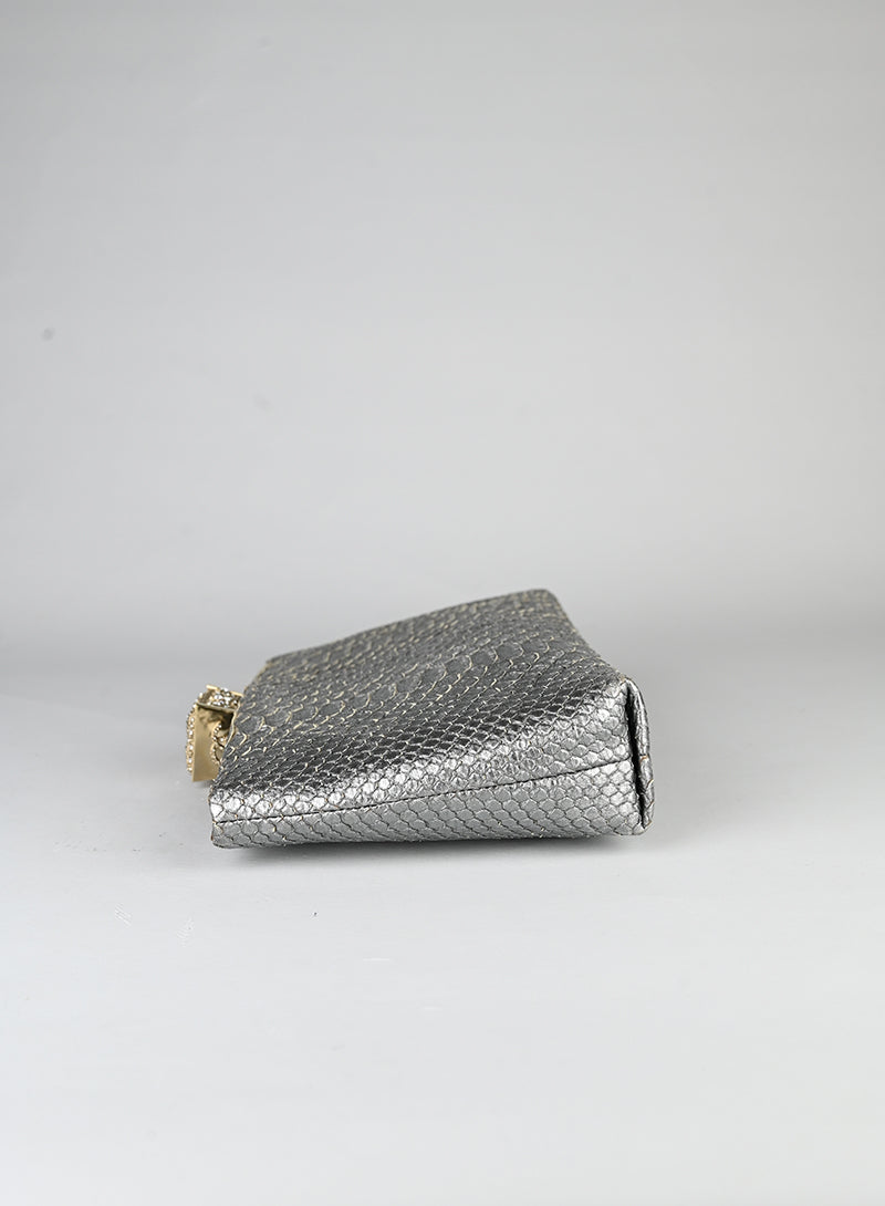 Chanel Pochette in pelle pitone argento