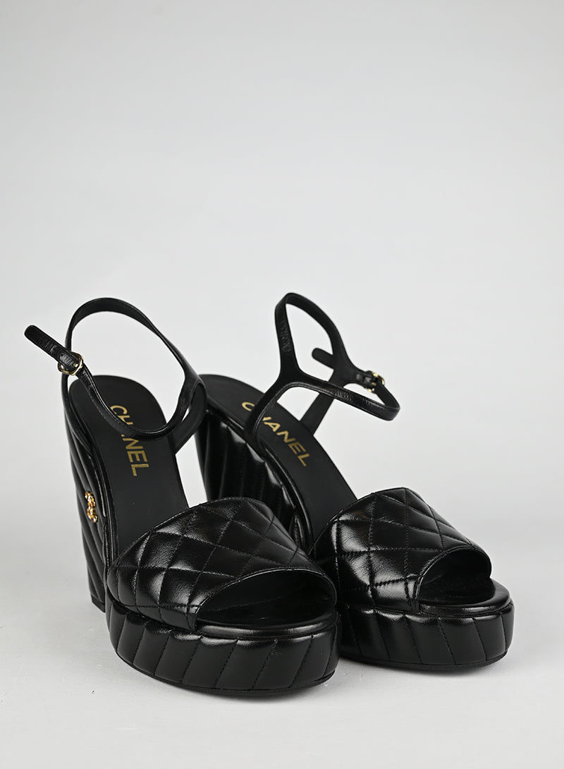 Chanel Zeppe Pelle Nera Quilted - N. 40