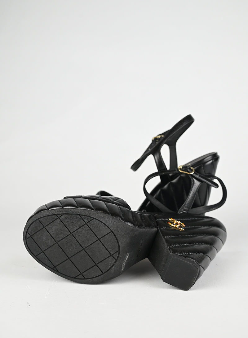 Chanel Zeppe Pelle Nera Quilted - N. 40