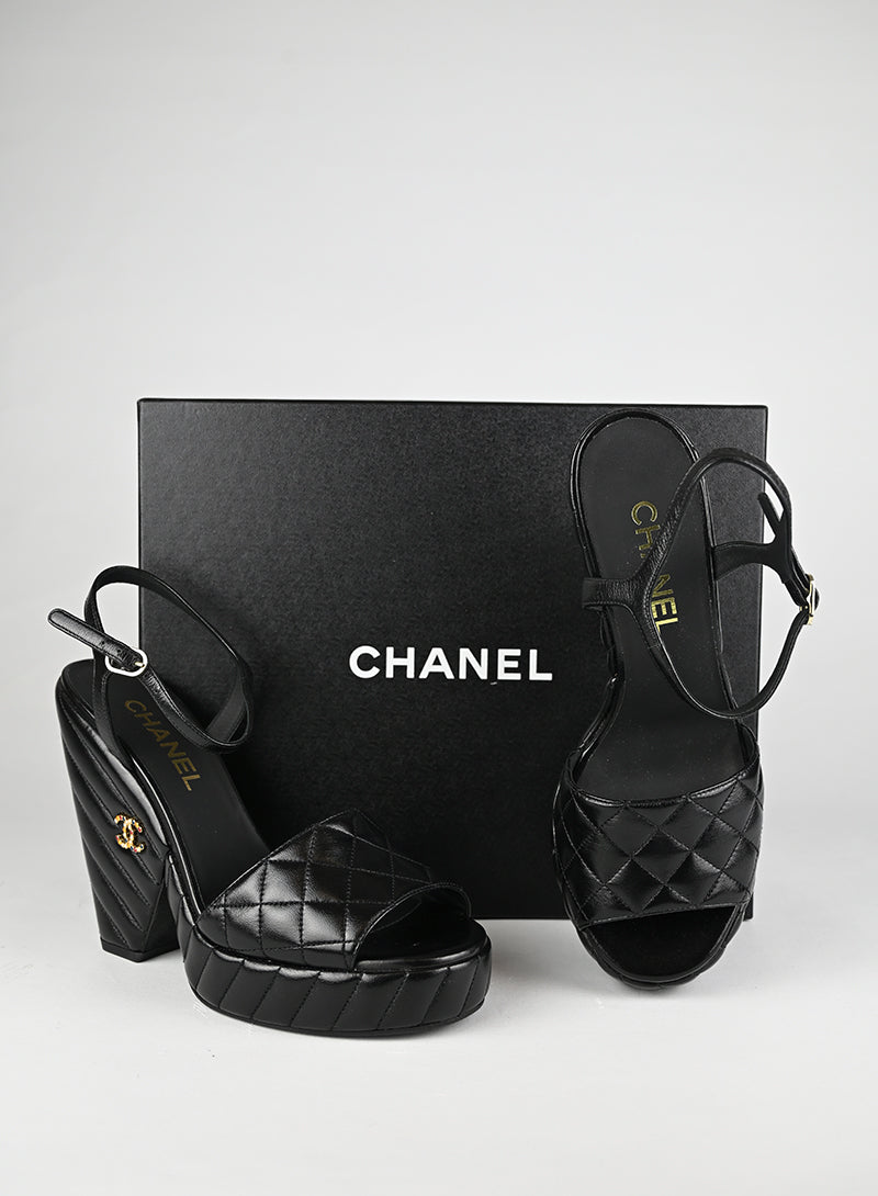 Chanel Zeppe Pelle Nera Quilted - N. 40