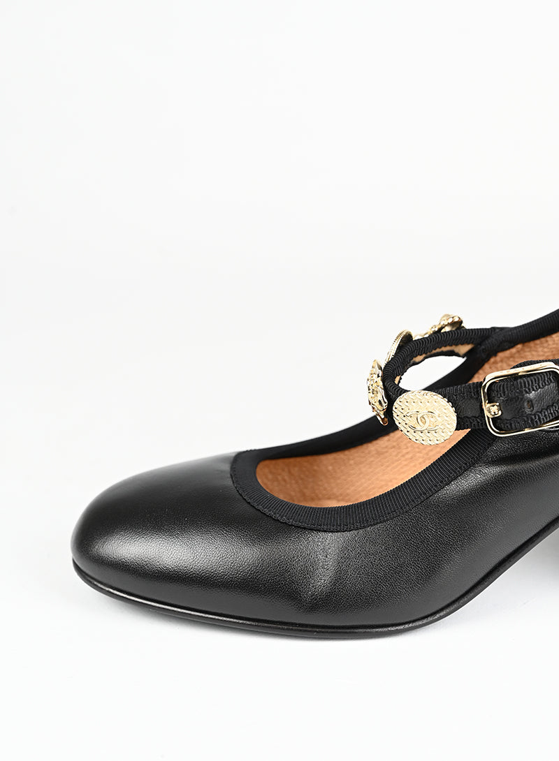 Chanel Scarpe Mary Jane in pelle nera - N. 36 ½