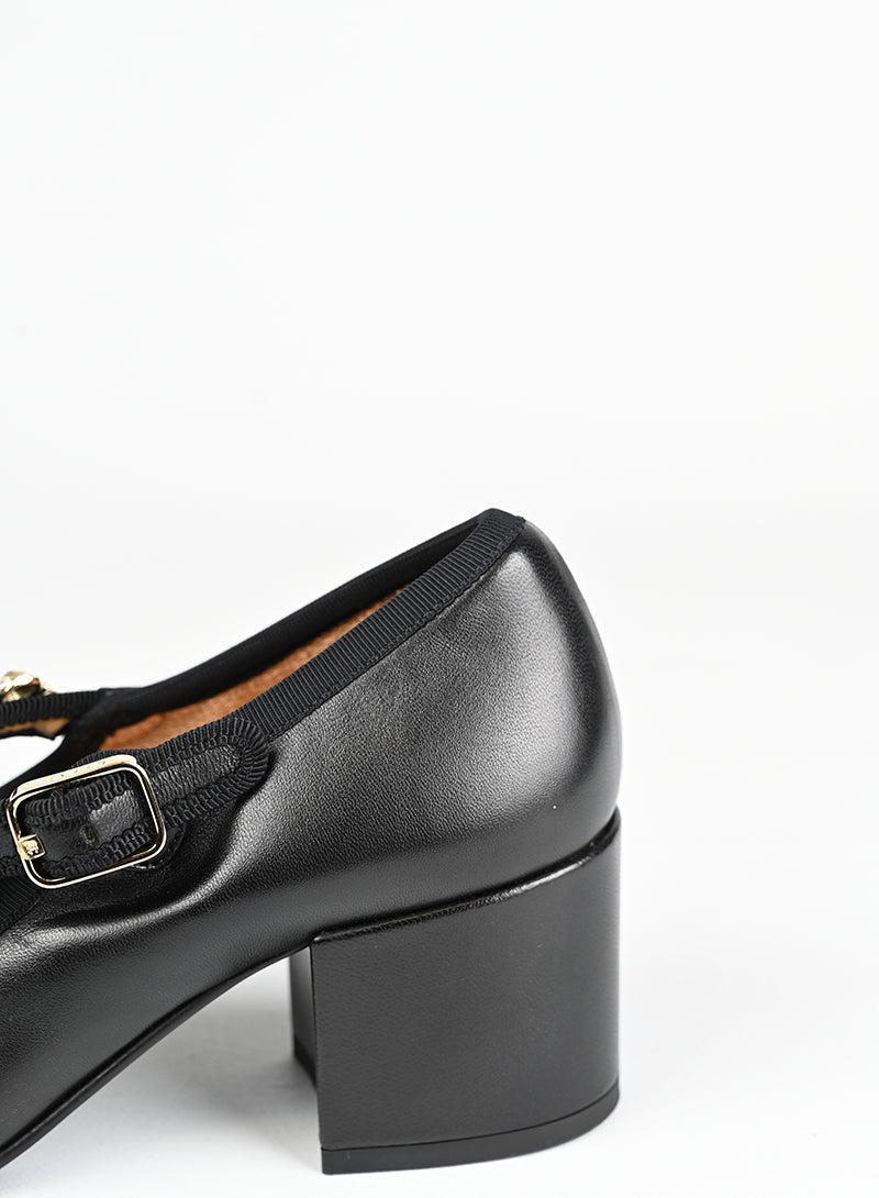 Chanel Scarpe Mary Jane in pelle nera - N. 36 ½