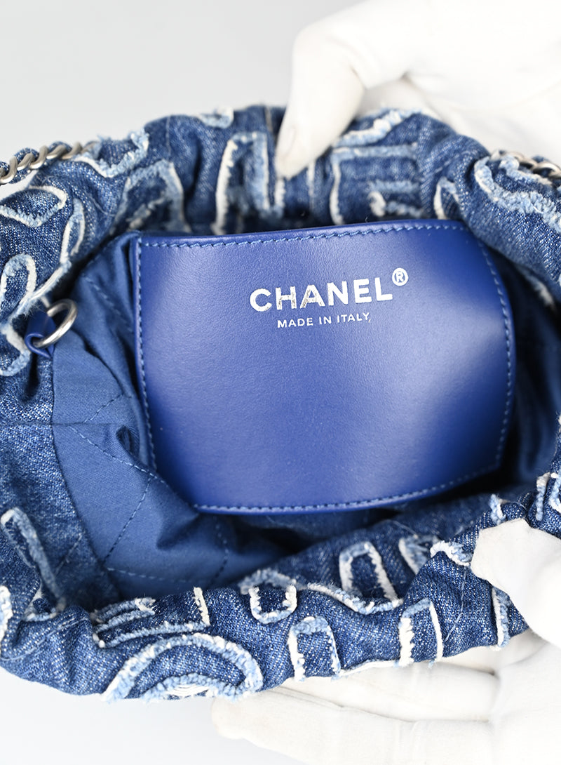 Chanel Borsa Chanel 22 in denim blu