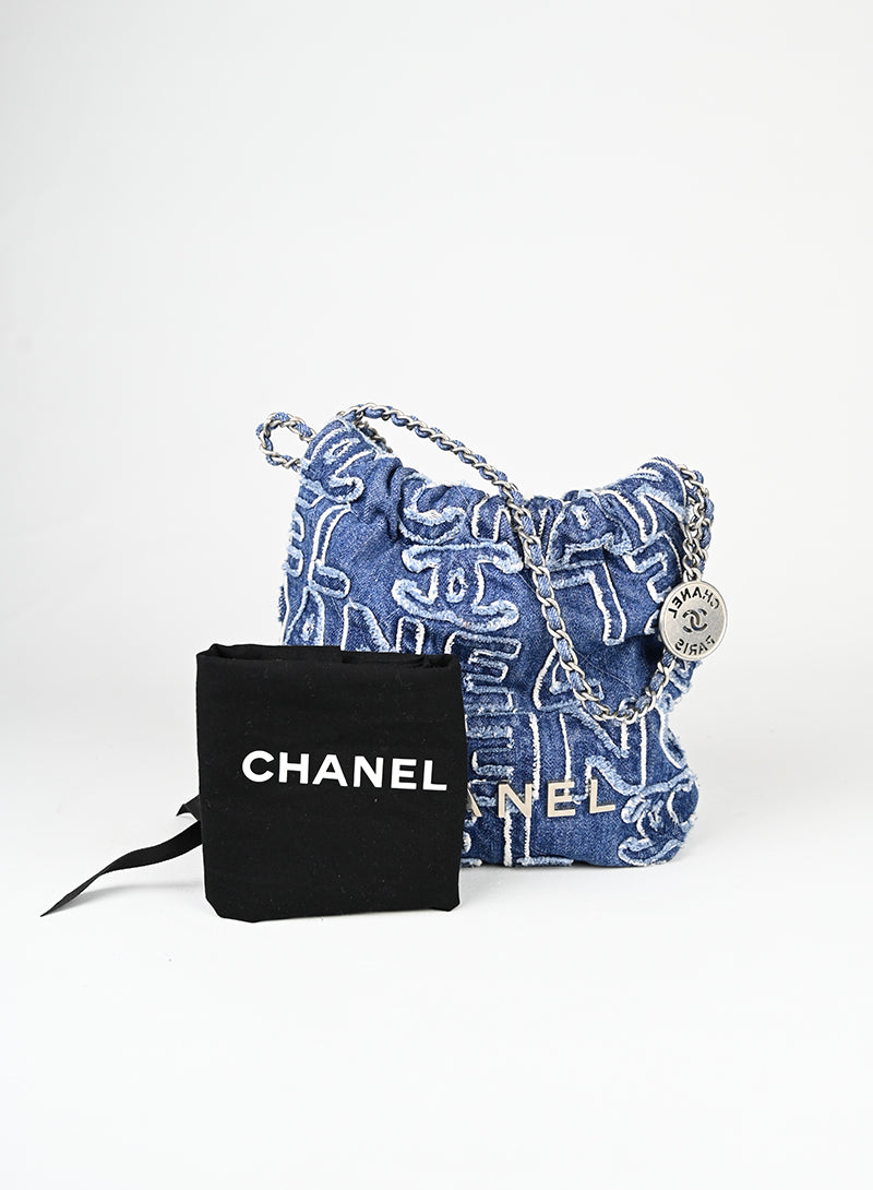 Chanel Borsa Chanel 22 in denim blu