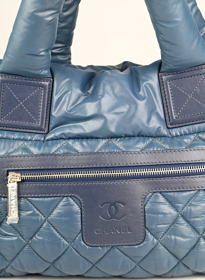 Chanel Borsa Cocoon media in tessuto petrolio