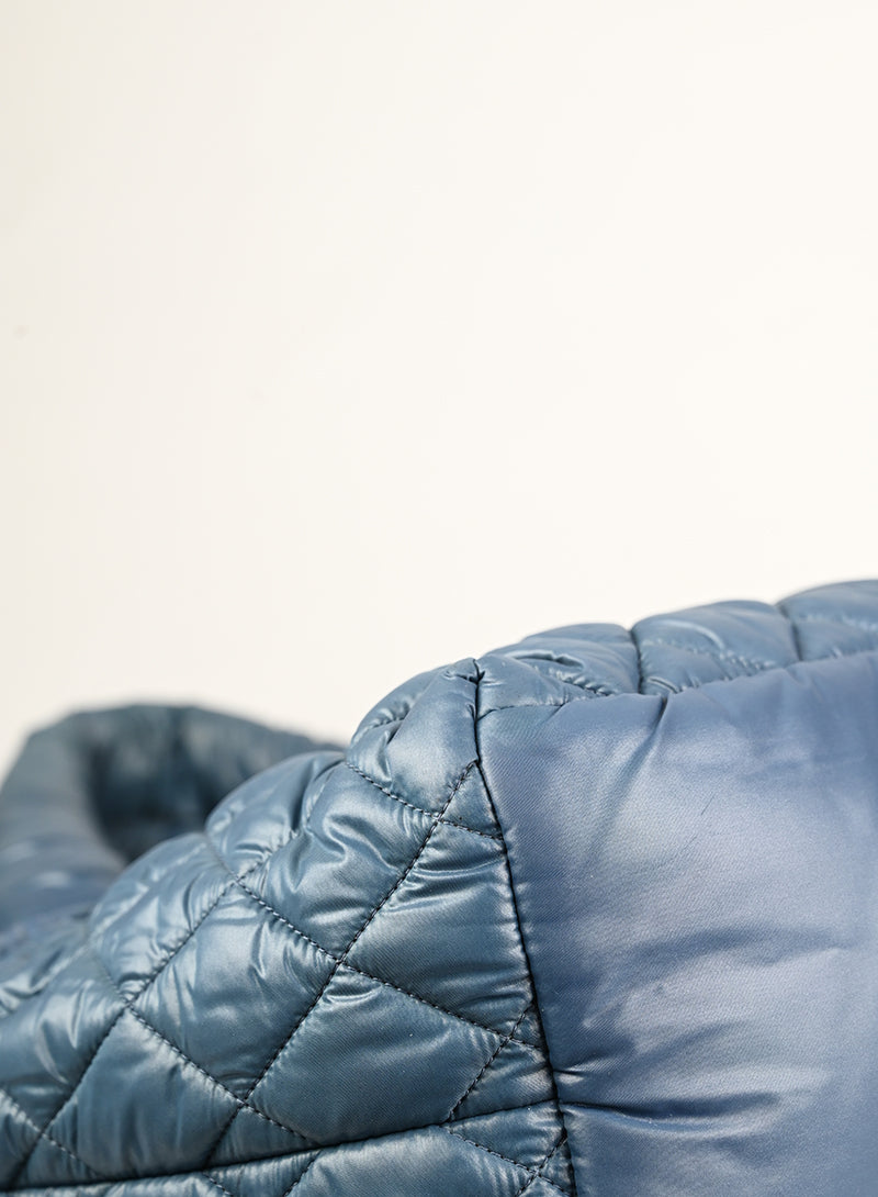 Chanel Borsa Cocoon media in tessuto petrolio