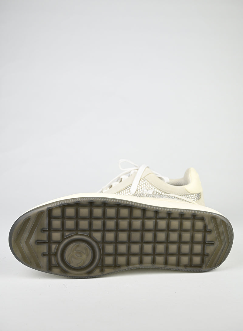 Chanel Sneakers bianche con strass - N. 41