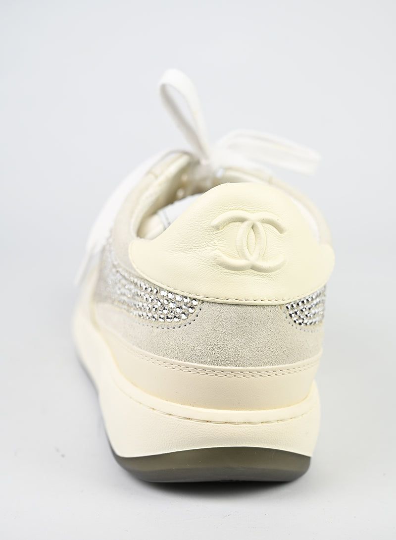 Chanel Sneakers bianche con strass - N. 41