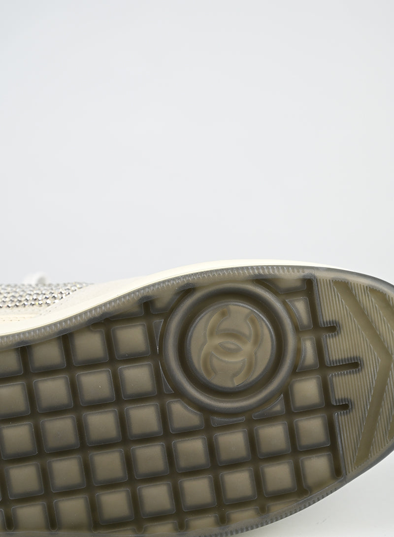 Chanel Sneakers bianche con strass - N. 41