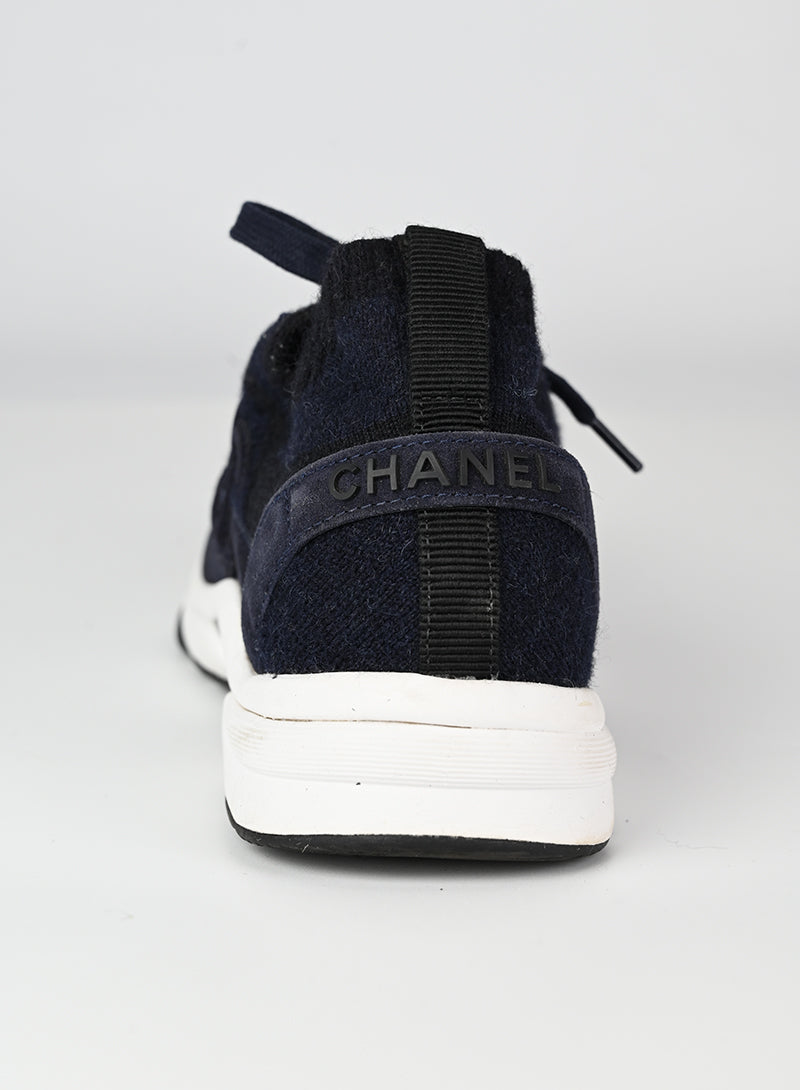 Chanel Sneakers in tessuto blu - N. 37