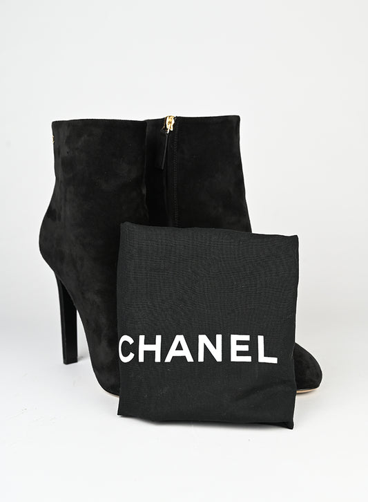 Chanel Stivaletti in suede neri - N. 39 -  lesleyluxuryvintage