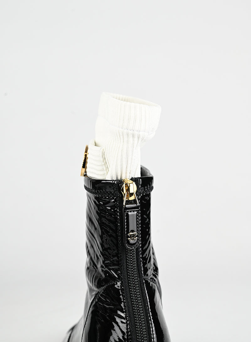 Chanel Stivaletti in vernice nera - N. 37