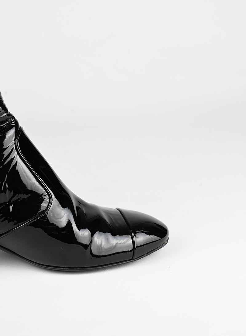Chanel Stivaletti in vernice nera - N. 37