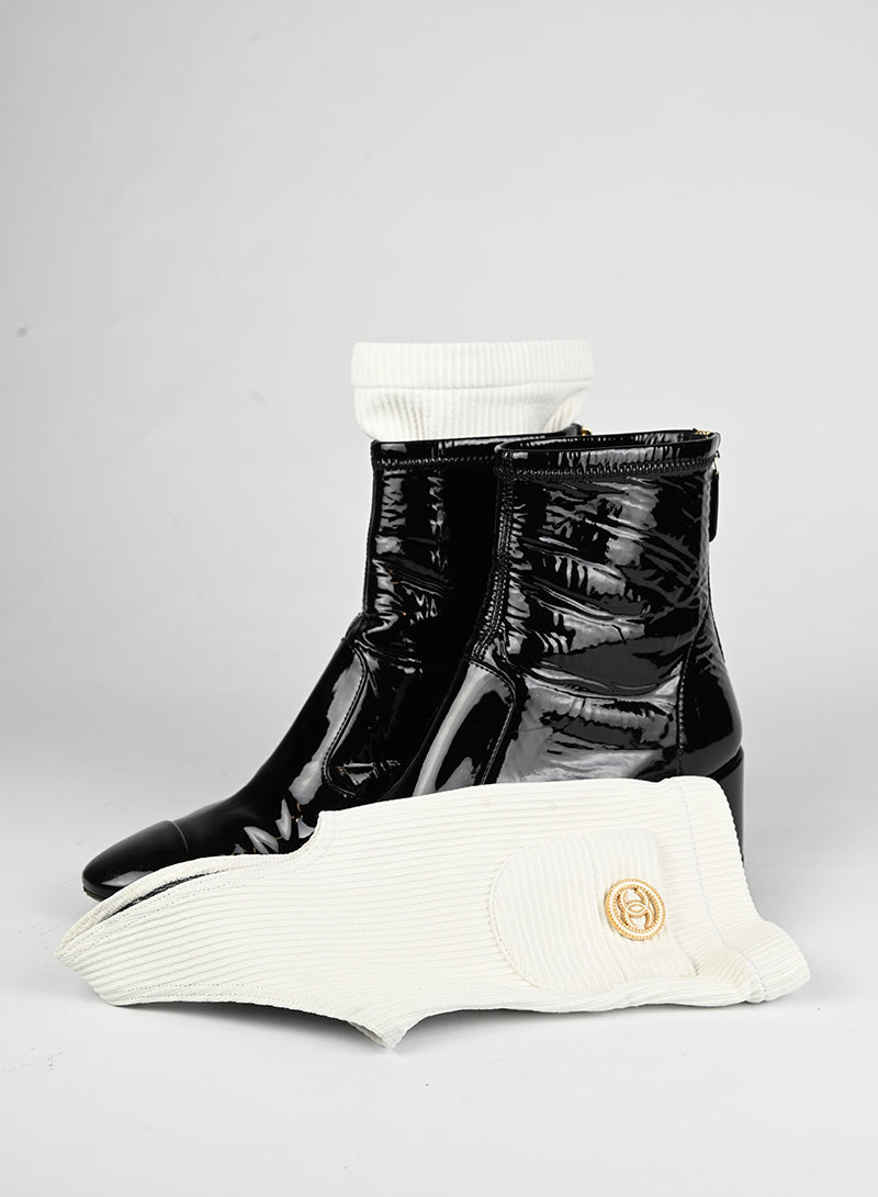 Chanel Stivaletti in vernice nera - N. 37