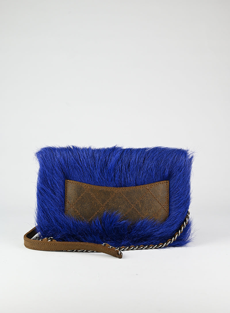 Chanel Borsa a tracolla in Fur bluette