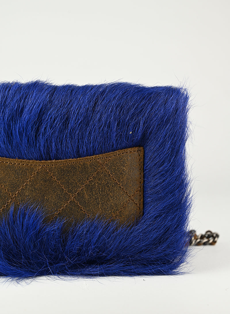 Chanel Borsa a tracolla in Fur bluette