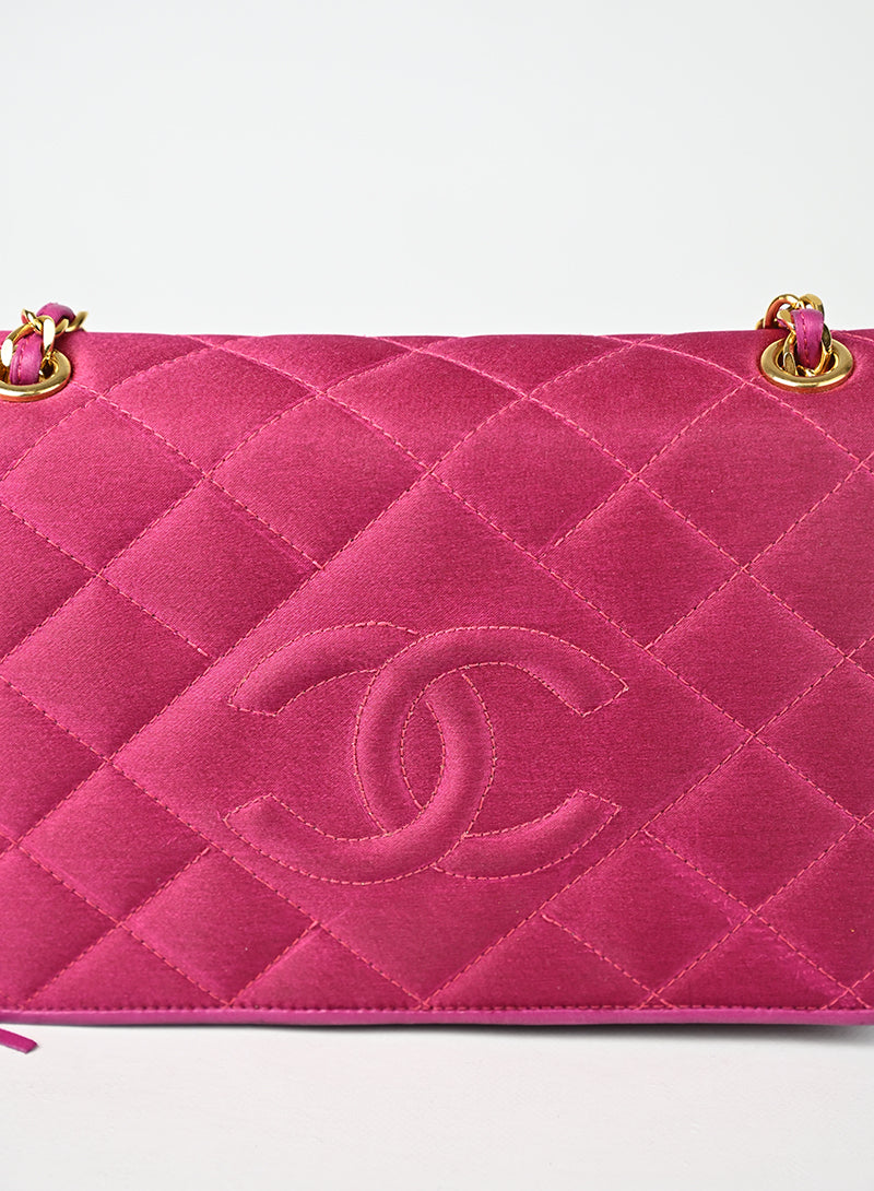 Chanel Camera Bag Ciclamino