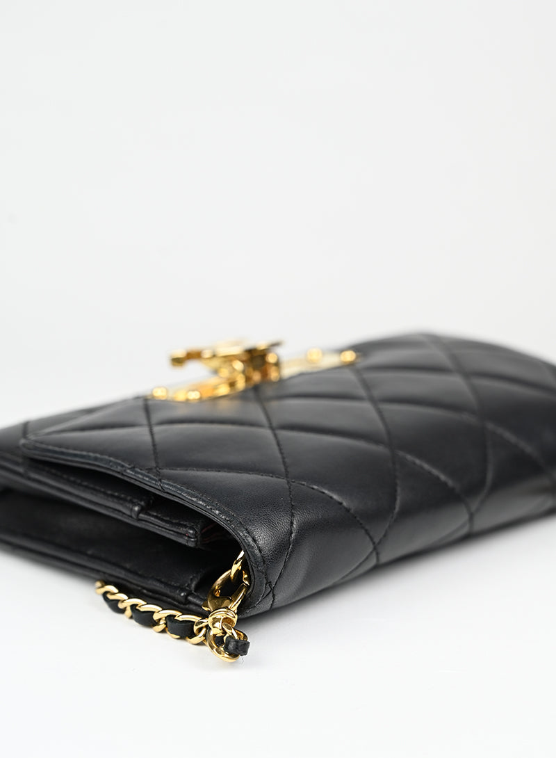 Chanel Borsina Wok in pelle nera -  lesleyluxuryvintage