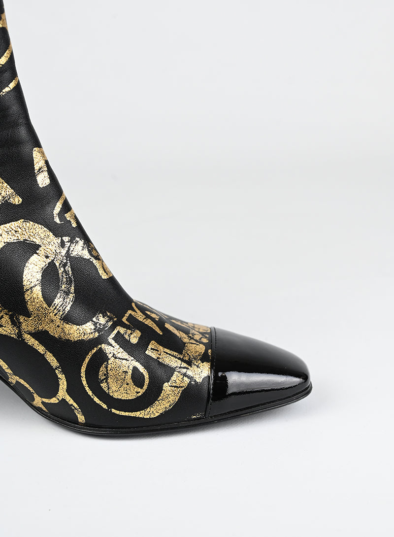 Chanel Stivaletti in pelle nera e oro - N. 37