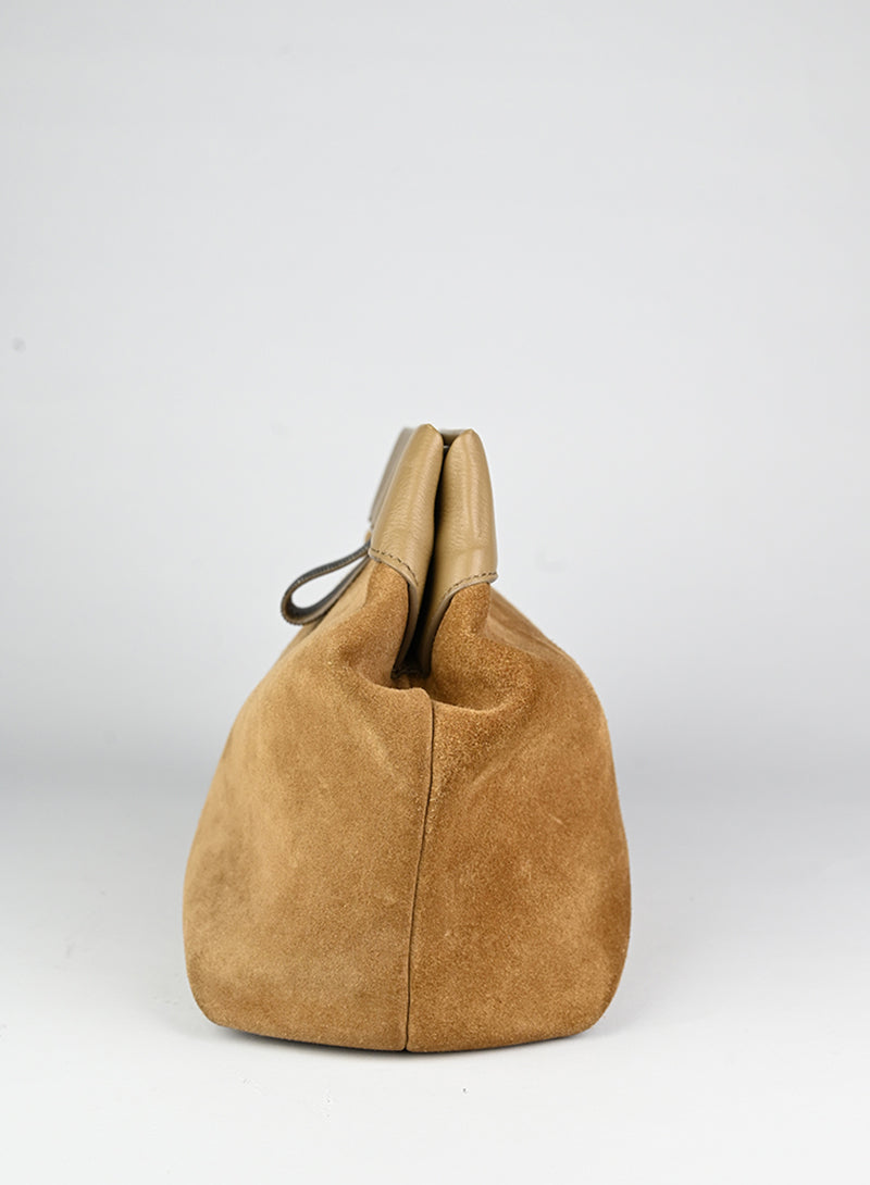 Brunello Cucinelli Clutch in suede beige