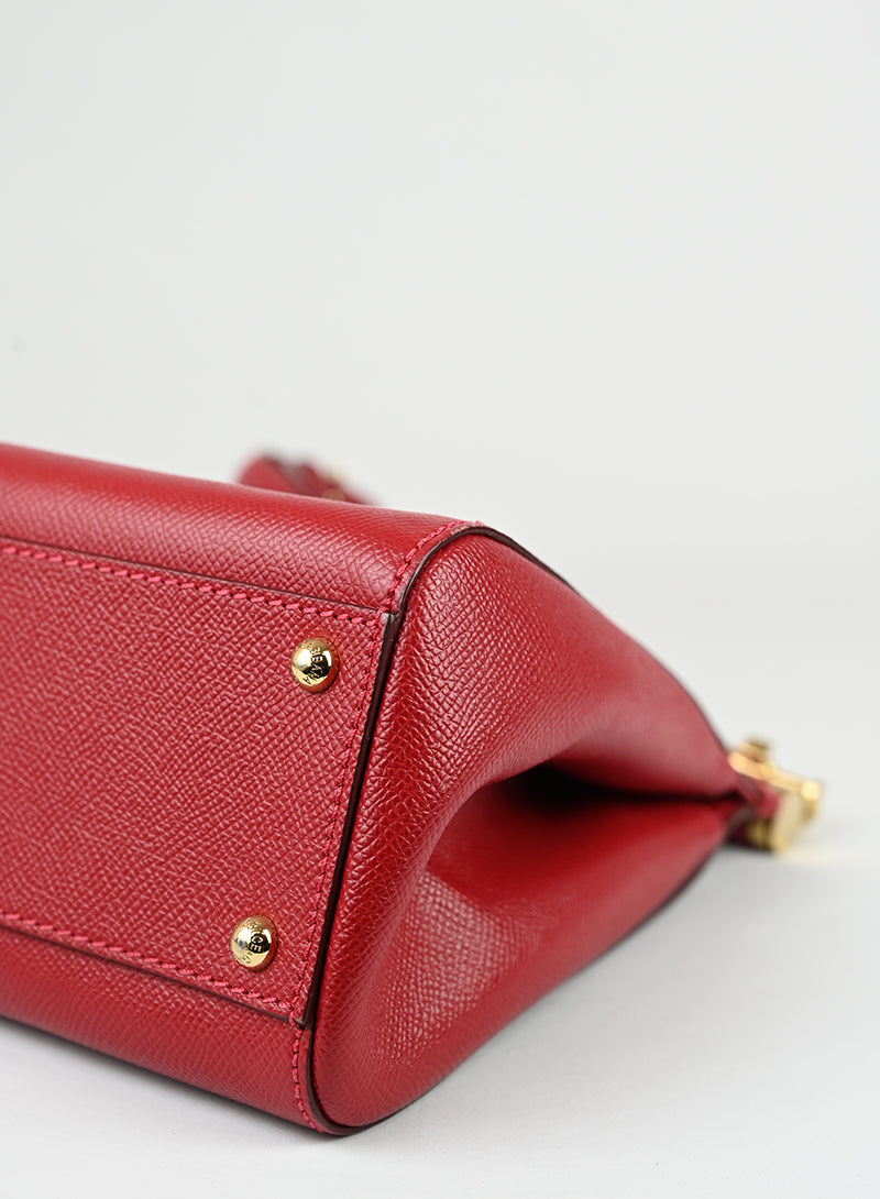 Dolce e Gabbana Borsa Sicily in pelle rossa -  lesleyluxuryvintage