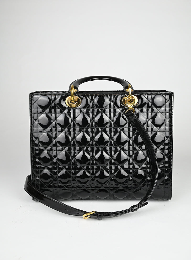Borsa Lady Dior in pelle verniciata nera