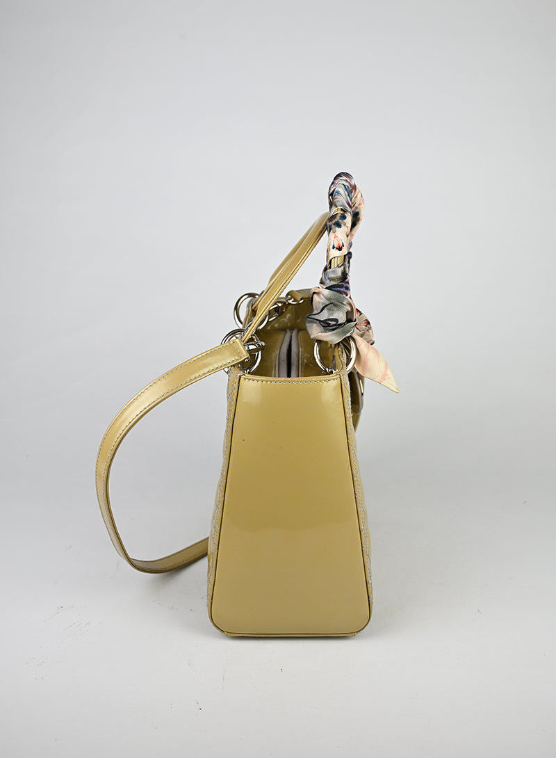 Dior Lady Medium Vernice Sand Perlato