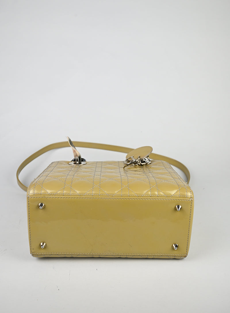 Dior Lady Medium Vernice Sand Perlato