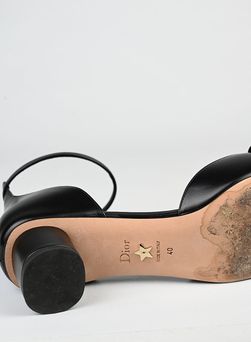 Dior Sandali con tacco in pelle nera - N. 40 -  lesleyluxuryvintage