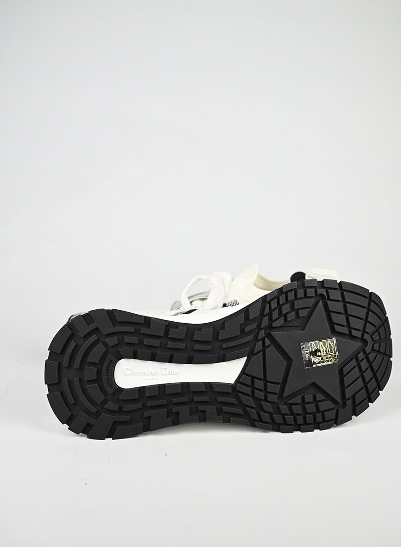 Dior Sneakers in tessuto bianco - N. 40
