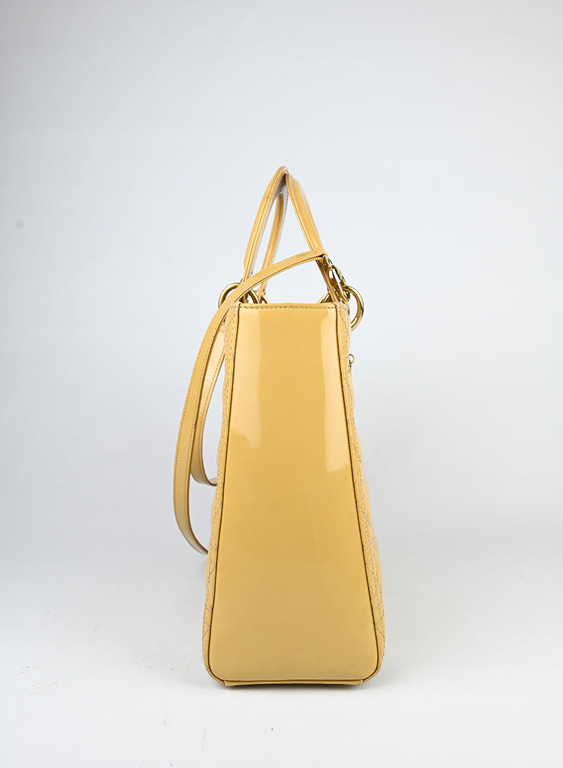 Dior Borsa Lady Large in vernice beige -  lesleyluxuryvintage