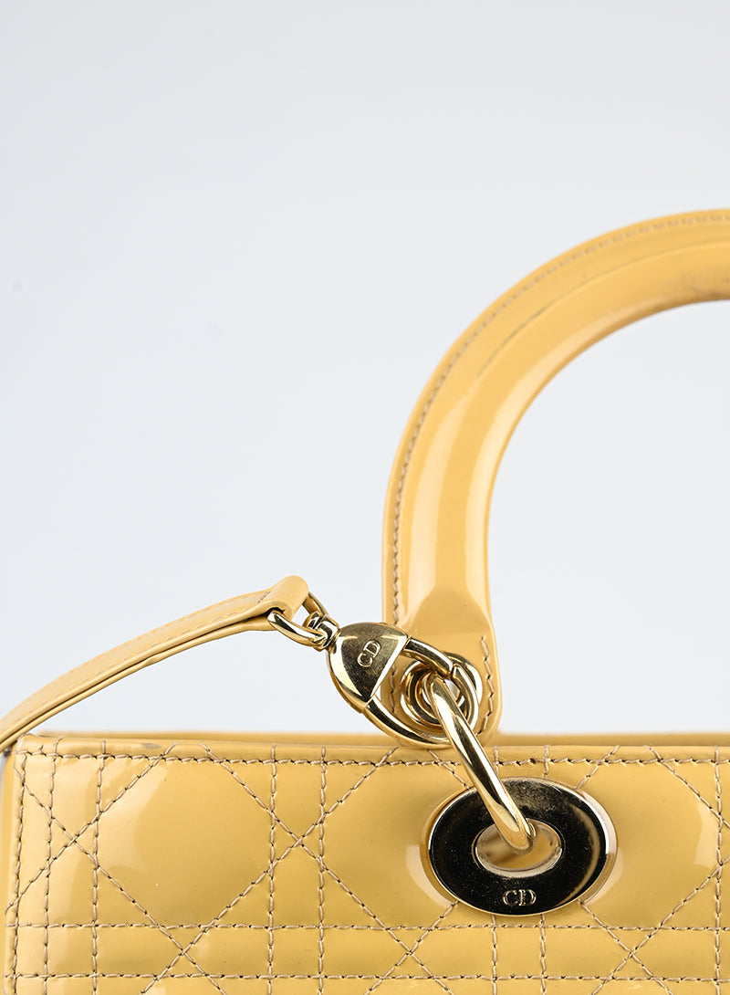 Dior Borsa Lady Large in vernice beige -  lesleyluxuryvintage