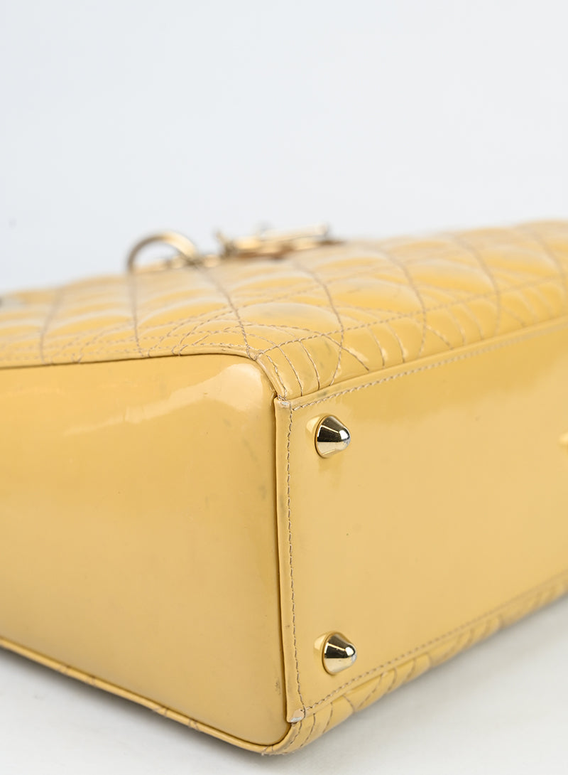 Dior Borsa Lady Large in vernice beige -  lesleyluxuryvintage