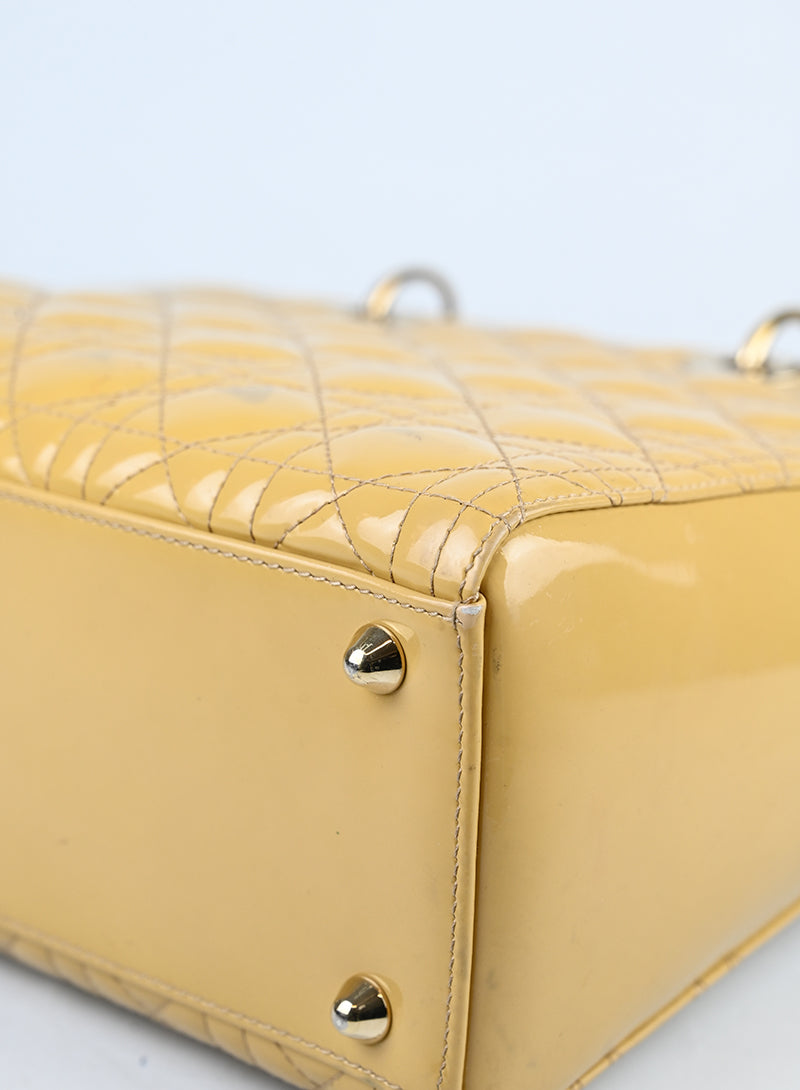 Dior Borsa Lady Large in vernice beige -  lesleyluxuryvintage